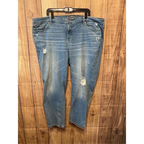 Torrid 26R Boyfriend Stretch Vintage blue jeans Stretch Denim distressed - Picture 1 of 8